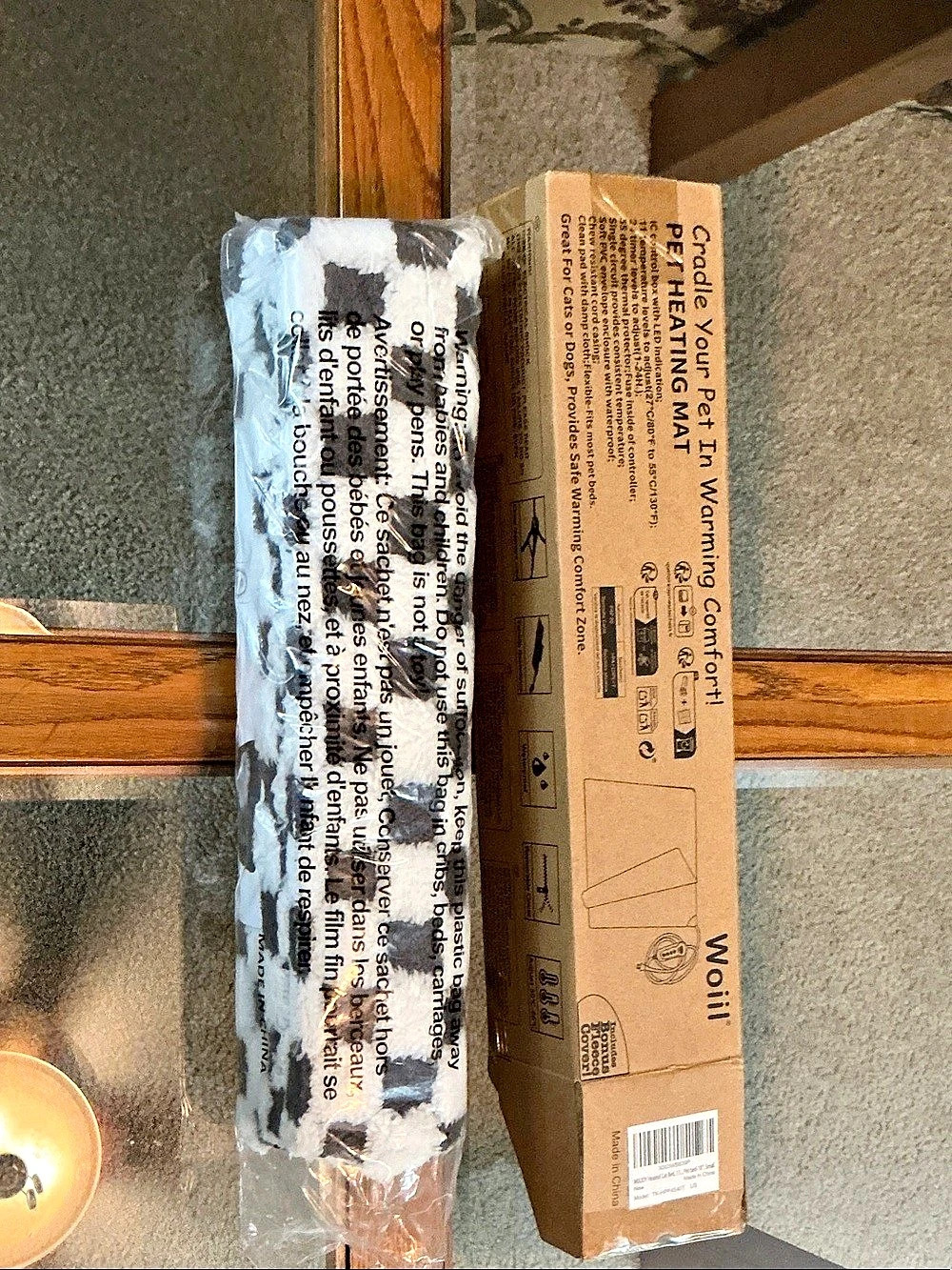 WOLIIL Pet Heating Mat Black & White NWT